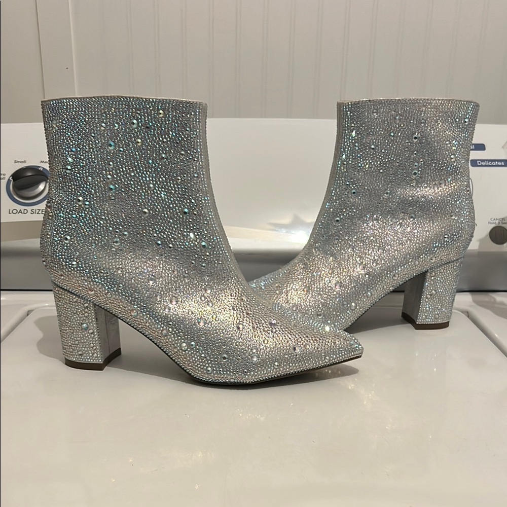 Hot Tomato Silver Heeled Boots-Sunburst/Never Worn (just tried on)